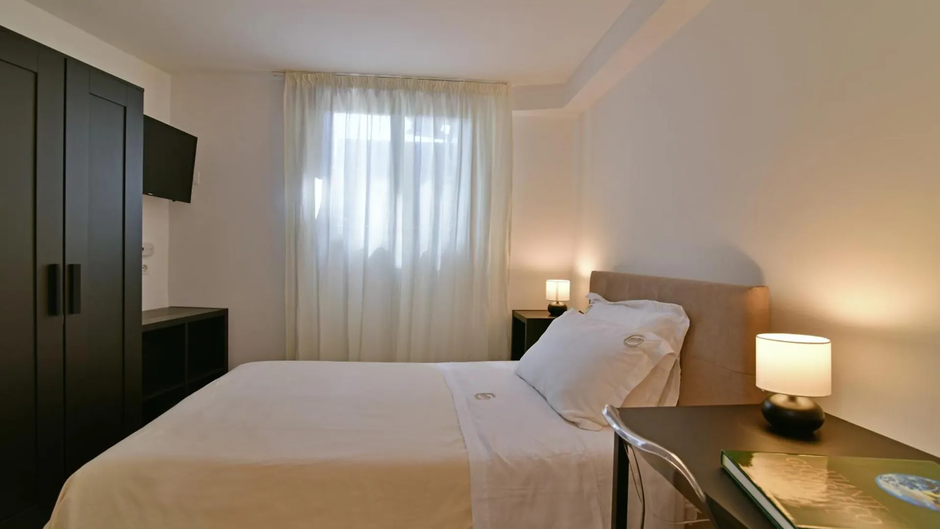Sabatino Piazza Castelnuovo - Politeama Apartment Palermo